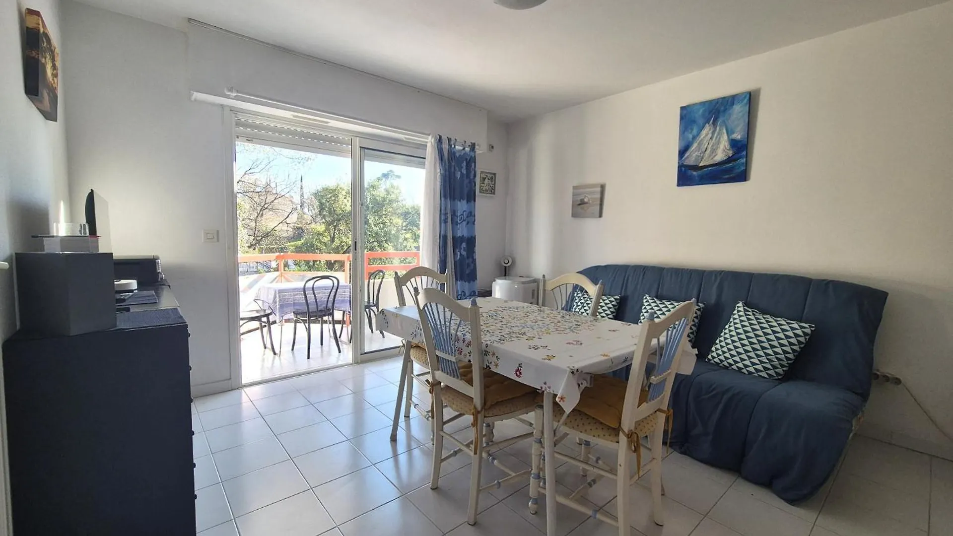 Le Quercus Appartement 2,4 Personnes Proche Mer Saint-Raphael  Apartment Saint-Raphael (Var)